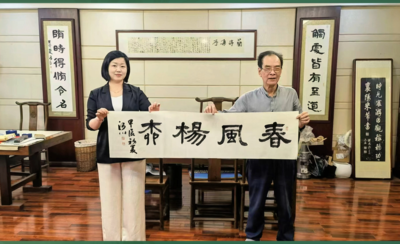 同心同德一家亲 共情共进一起走